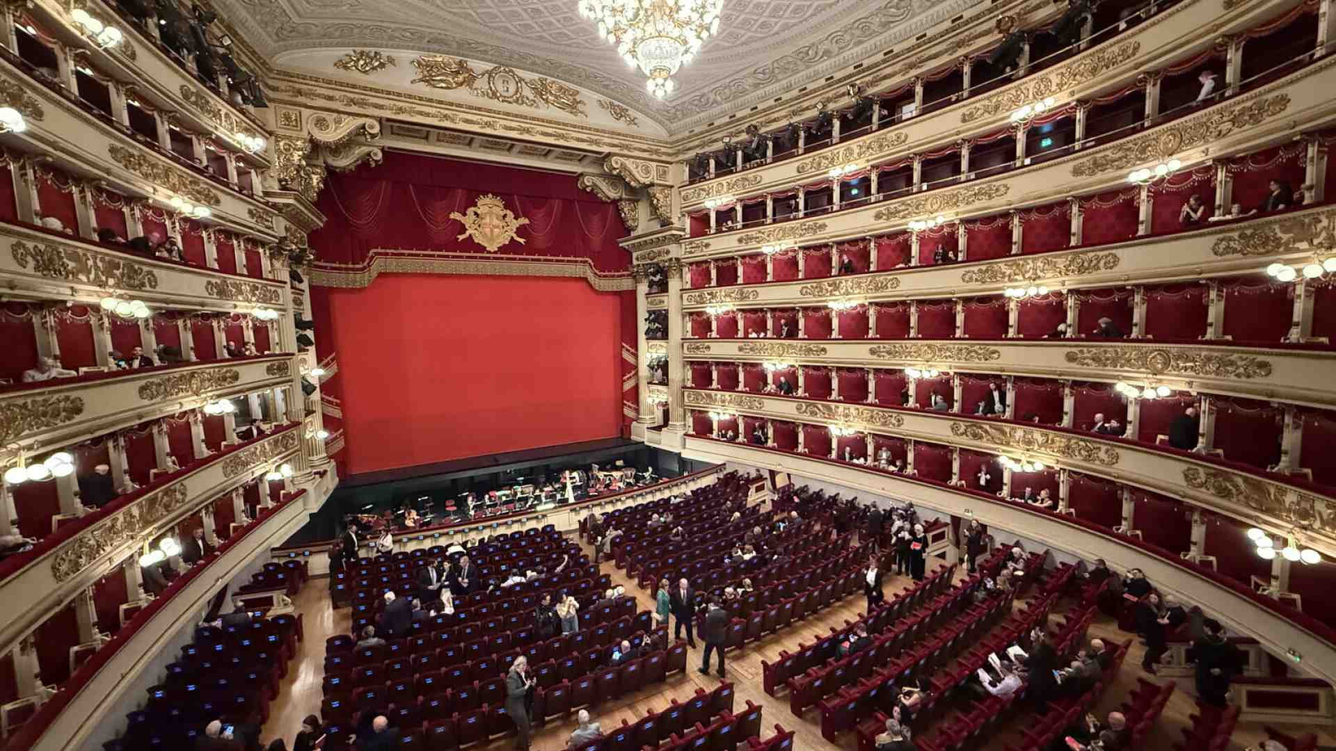 Immagine di Aspettando Norma (da 48 anni) con lo spettro della Callas che incombe