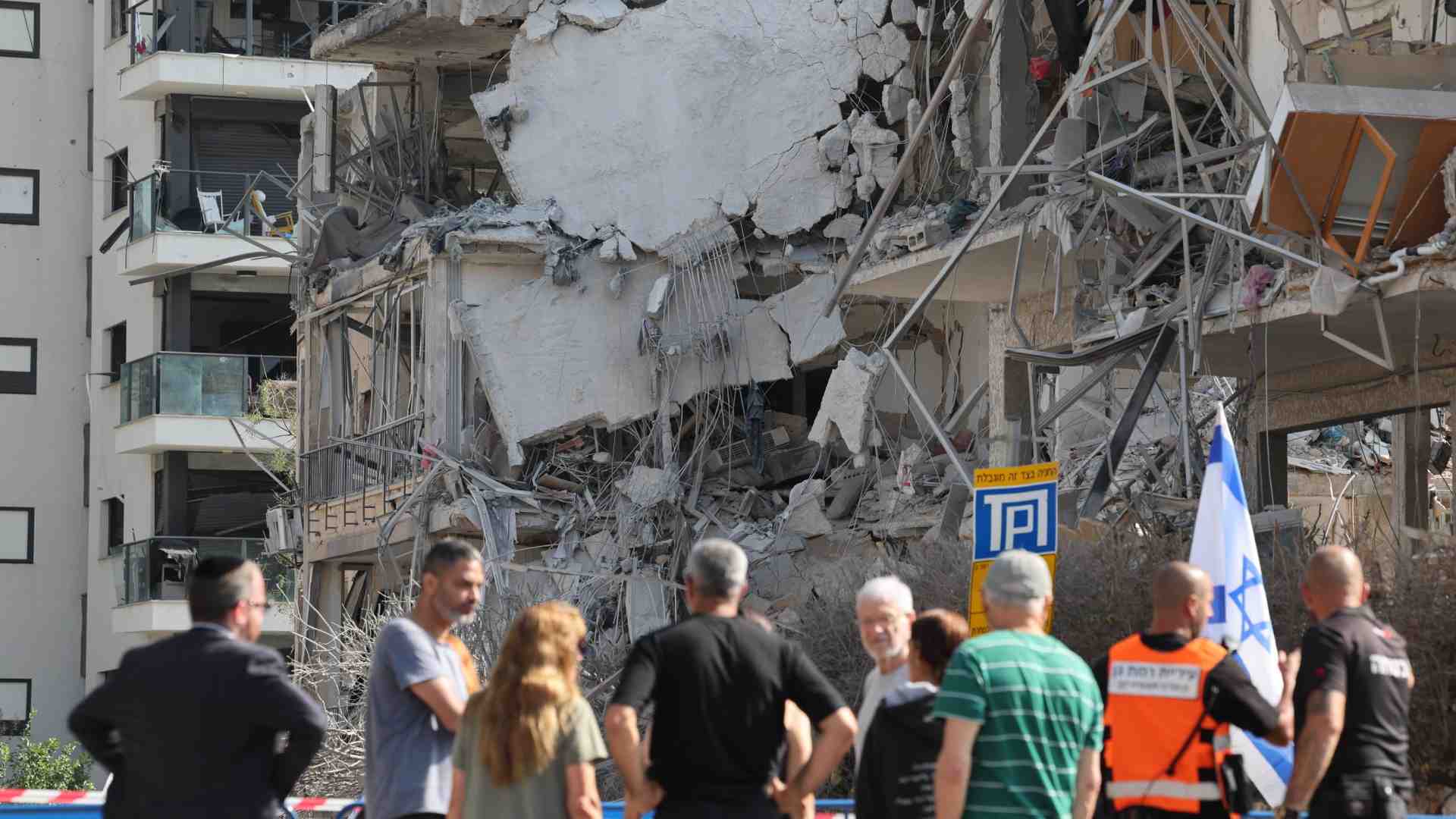 Immagine di Se la guerra asimmetrica bombarda il diritto internazionale