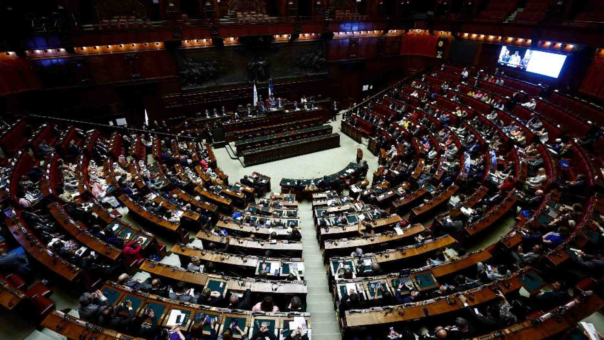 Immagine di Bazoli: legge complessa, ma su cure palliative e Sanità non siamo distanti
