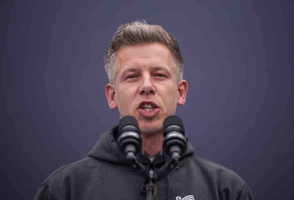 Il leader del partito d'opposizione ungherese Tisza Party Péter Magyar (foto ANSA)