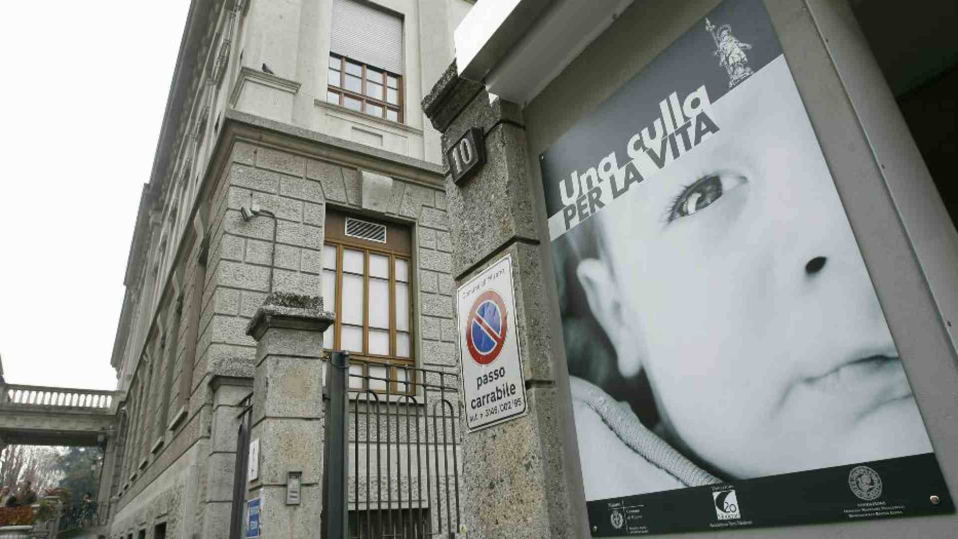 Immagine di Una “culla per la vita” in ogni ospedale: quante adesioni alla proposta