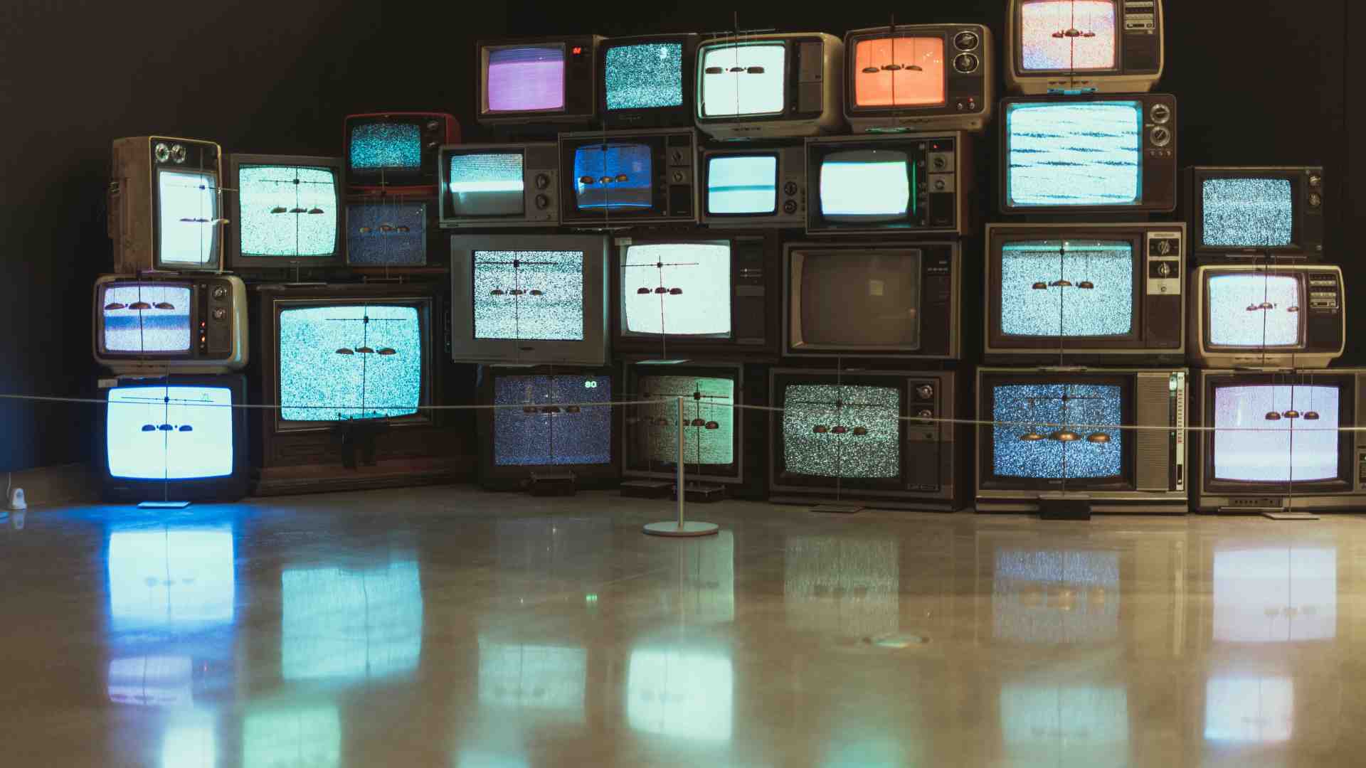 Immagine di Il big bang della tv: così i piccoli canali hanno rosicchiato share a Rai e Mediaset