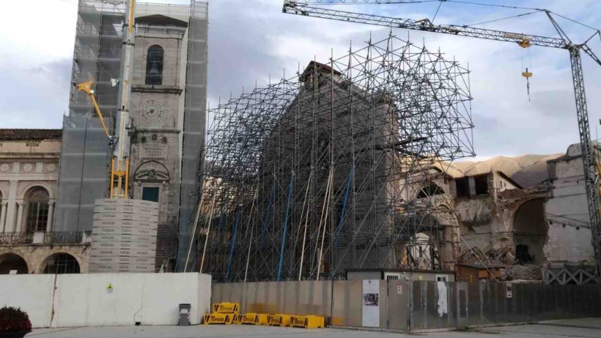 Immagine di La ricostruzione avanza.Il 30 ottobre riapre la basilica di Norcia
