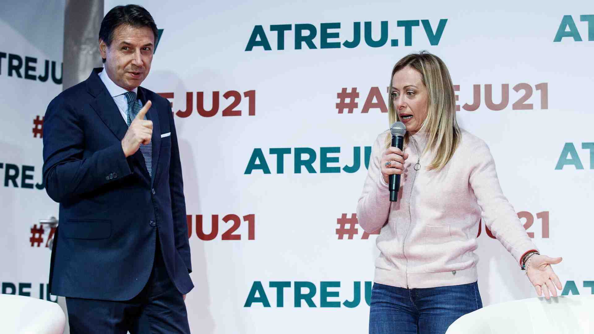 Immagine di Meloni supera Conte: è al governo da 989 giorni. Berlusconi ancora primo
