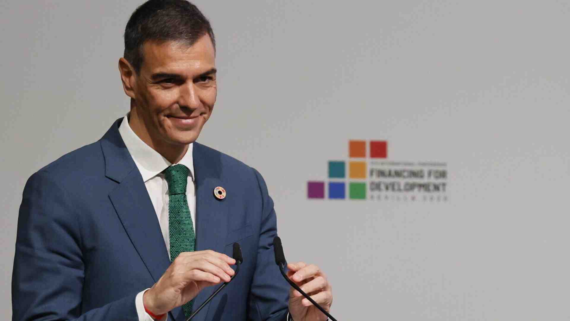 Immagine di Così i popolari spagnoli vorrebbero approfittare degli scandali del premier Sánchez