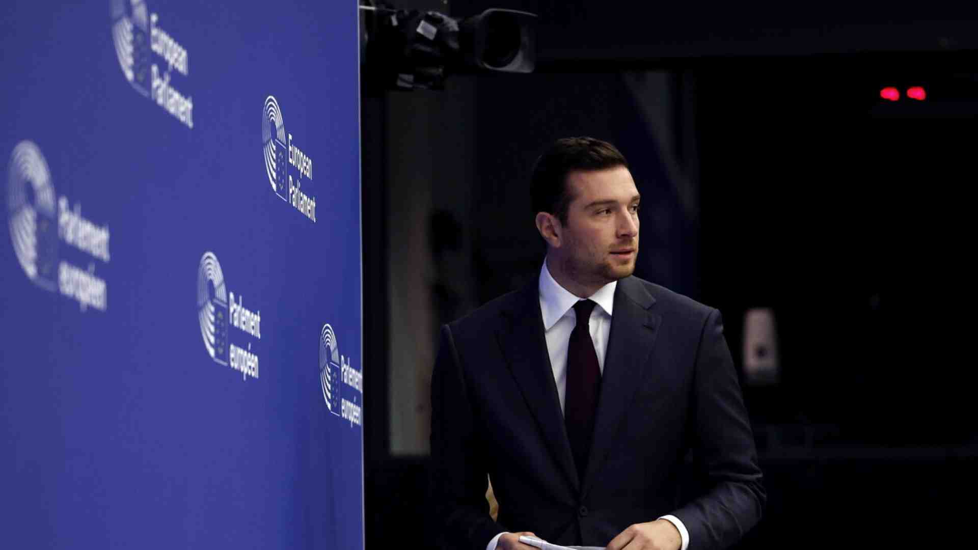 Immagine di Una nuova perquisizione dai sovranisti francesi allarma Bardella