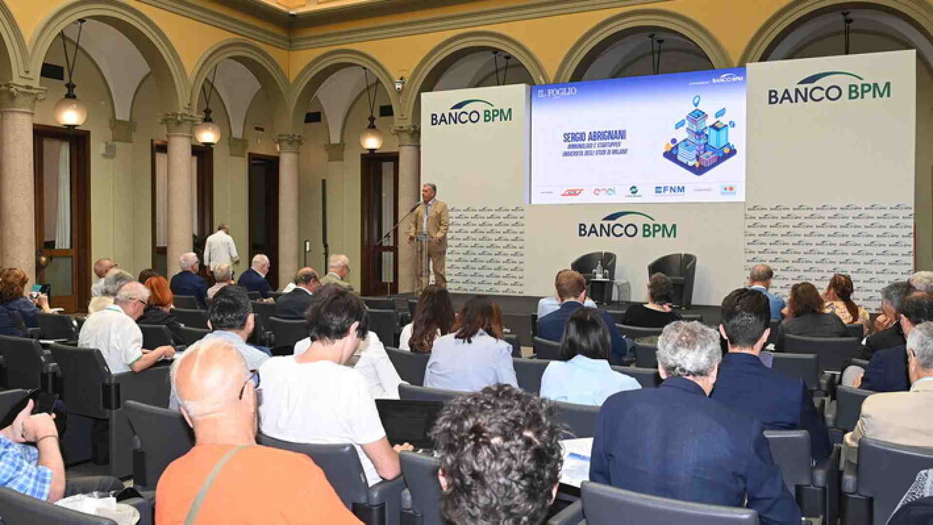 Immagine di Smart city e futuro. Senza paura e retorica. Dibattito fogliante