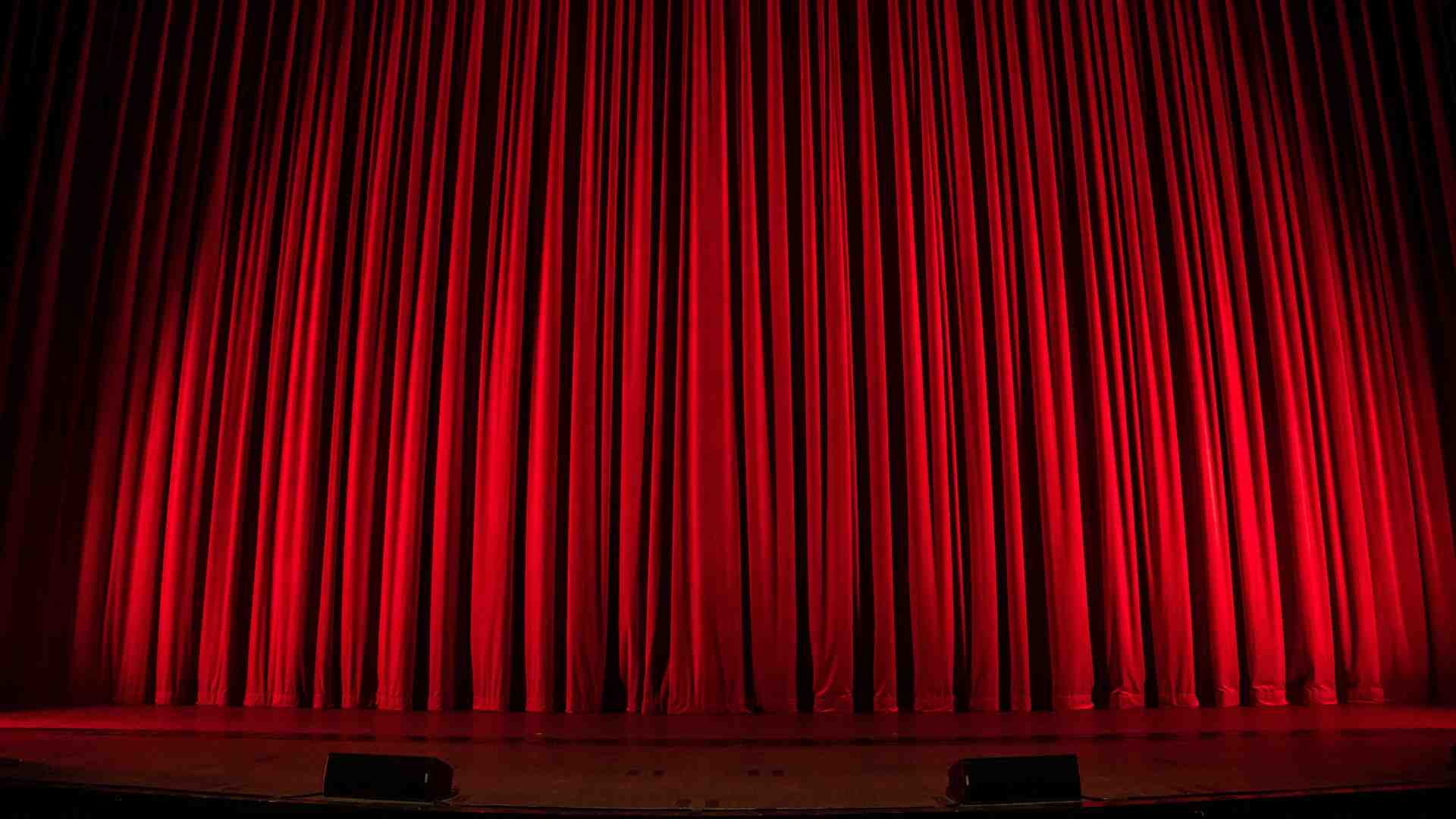 Immagine di Benedetto il teatro e benedetta la letteratura