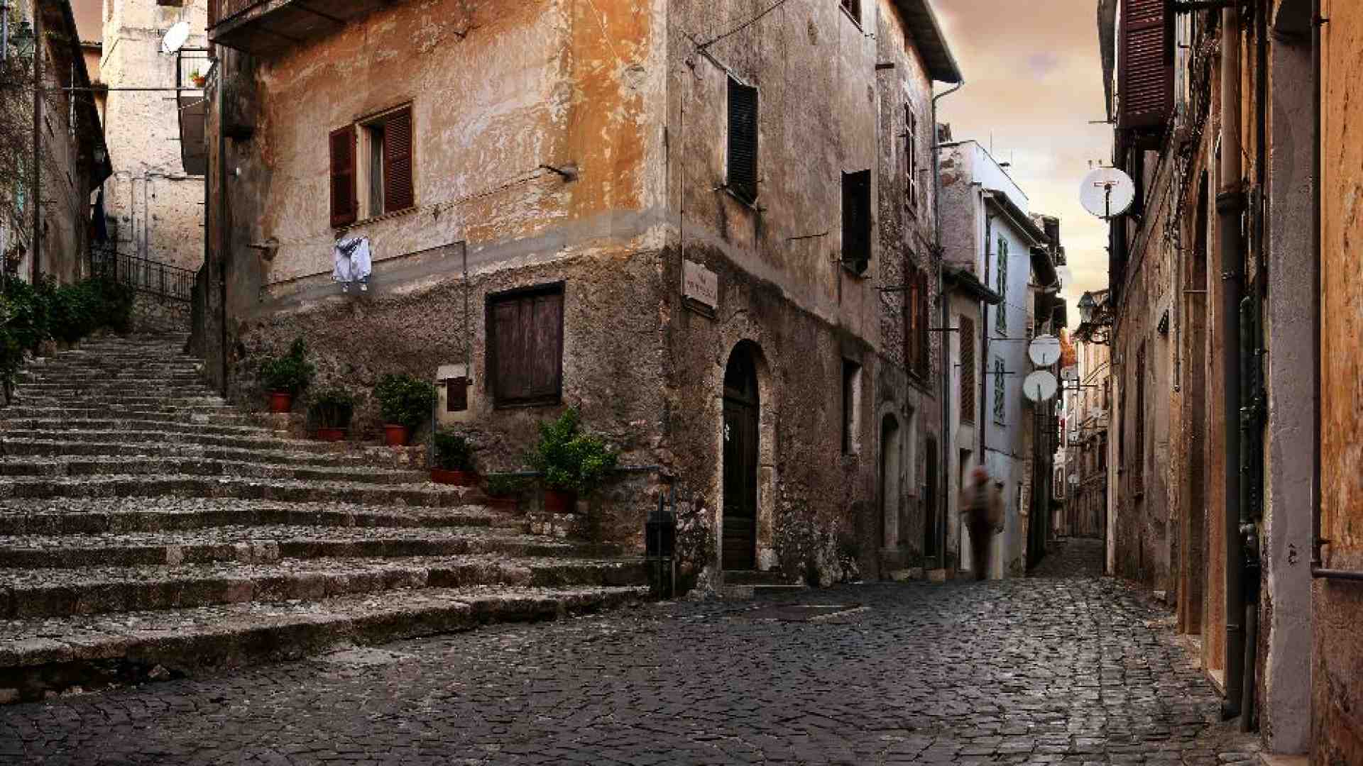 Immagine di L'Italia delle aree interne sta diventando un deserto: «Serve una strategia»