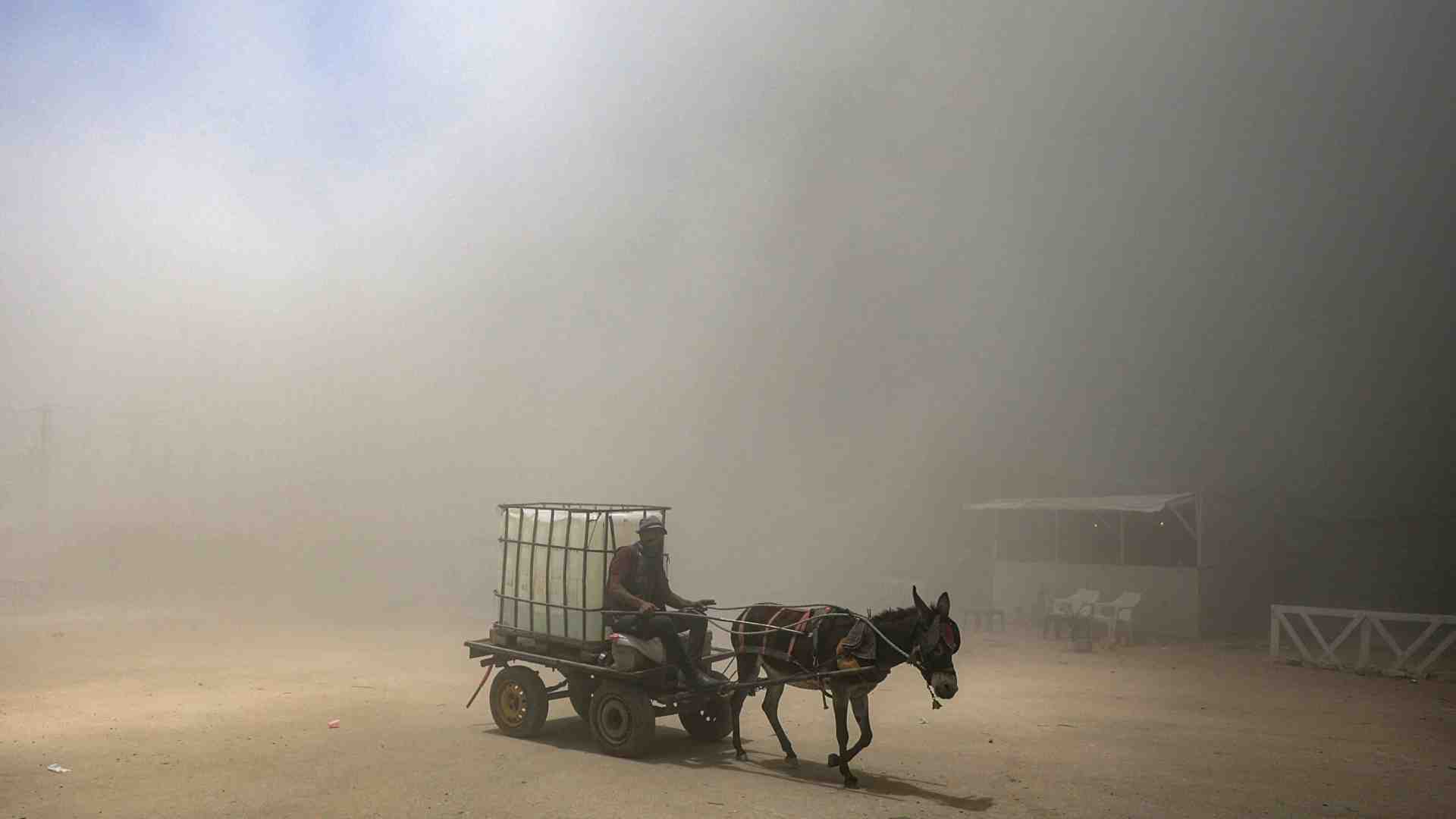 Immagine di Israele sta spianando Gaza. E le demolizioni sono un affare