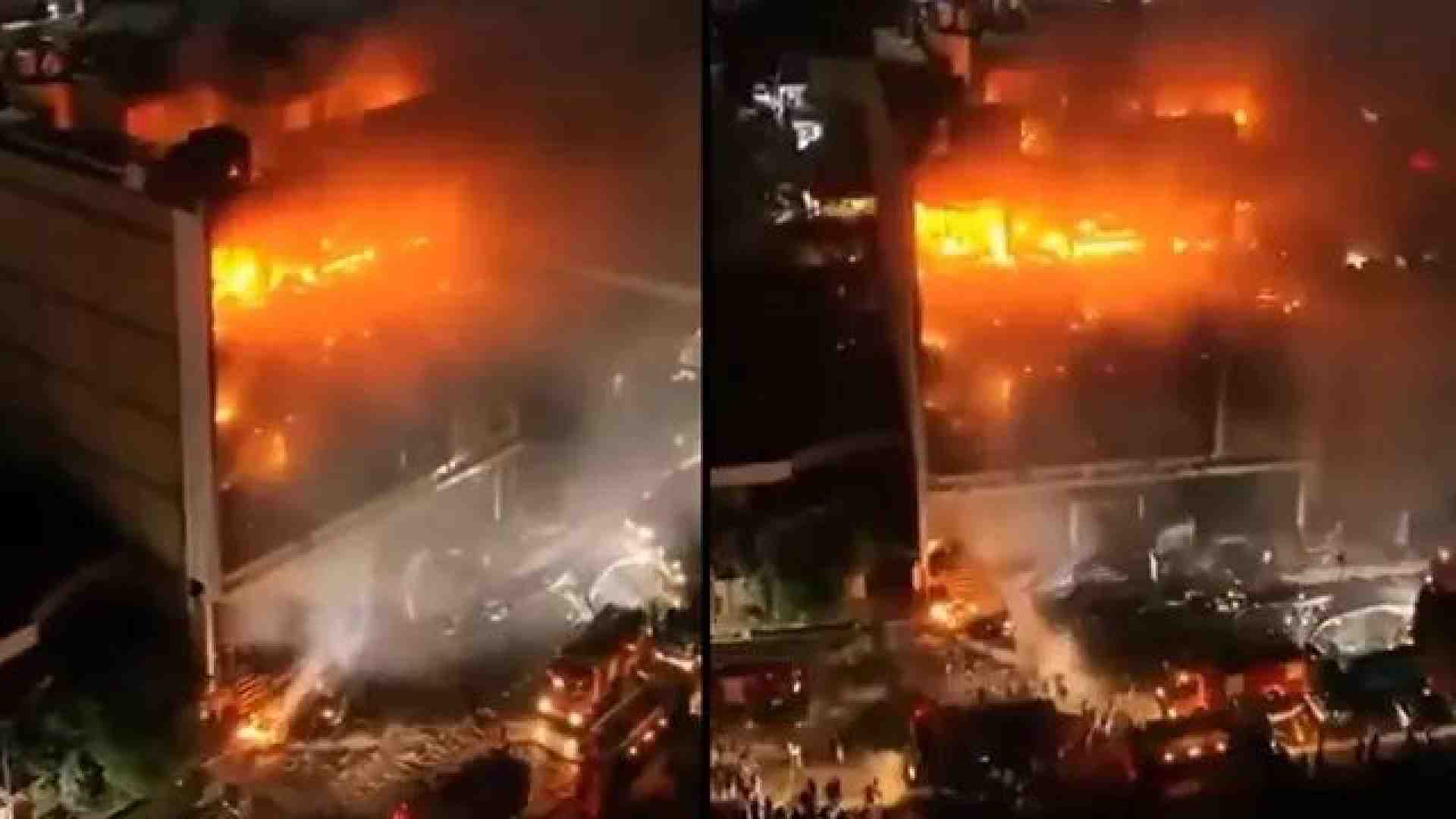 Immagine di Centro commerciale in fiamme, oltre sessanta vittime in Iraq