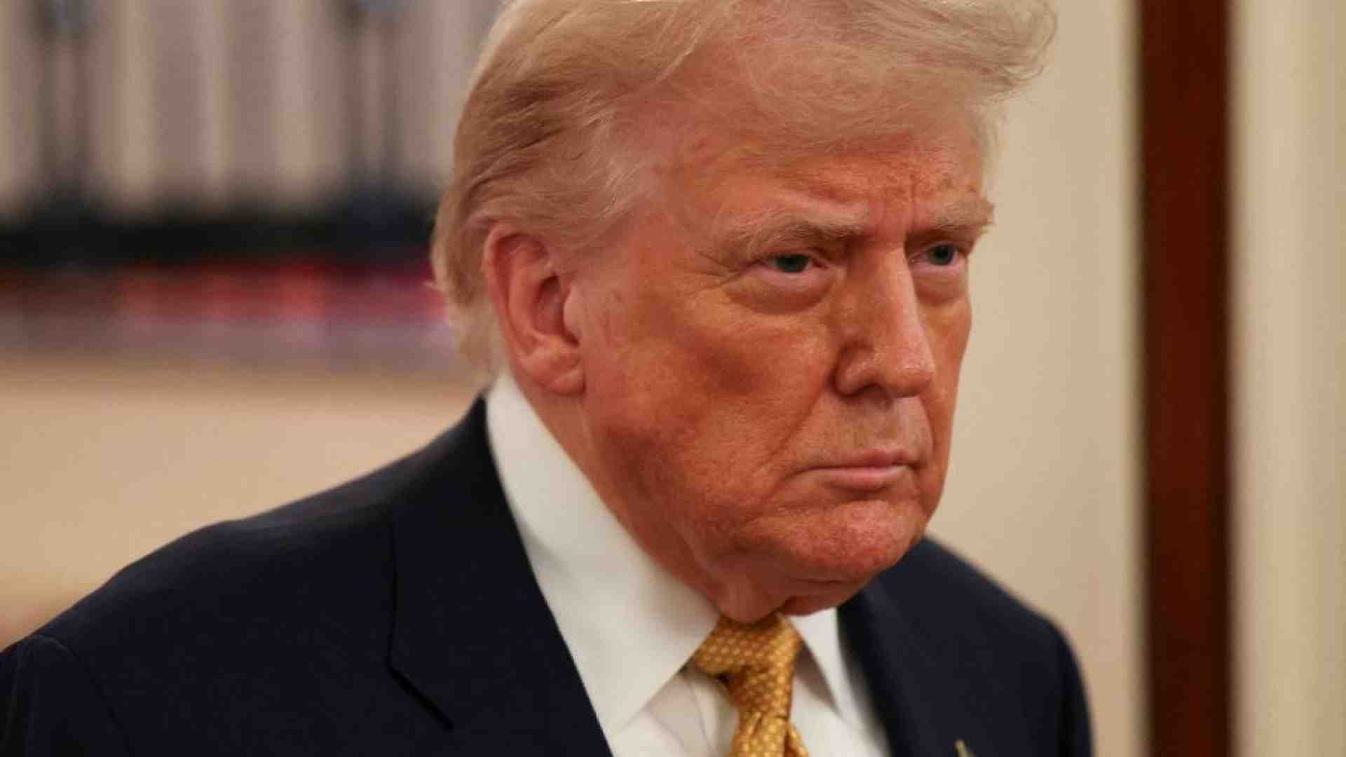 Immagine di Sospetti e malumori: come il caso Epstein sta facendo tremare Trump
