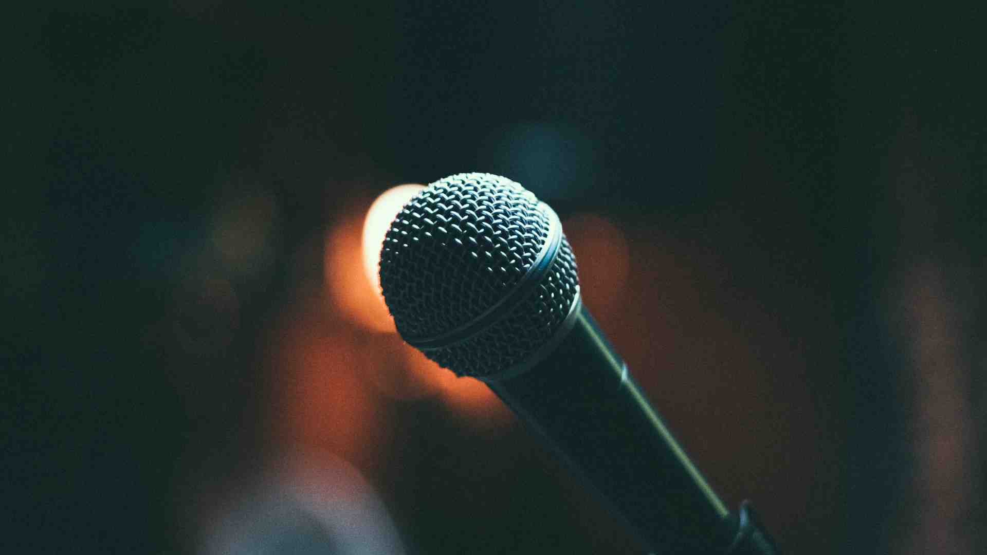 Immagine di Quanto tempo ho per non farvi sbadigliare? Due minuti al massimo. Le nuove frontiere del public speaking