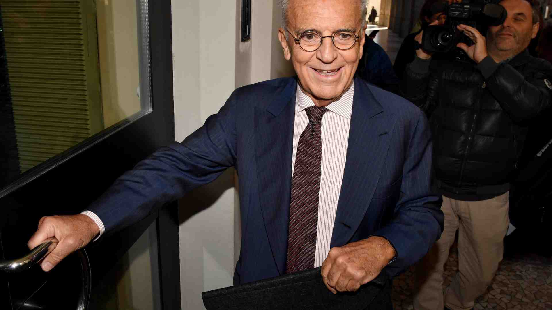 Immagine di La voce del ricco, il povero del Vangelo e la nuvolaglia milanese