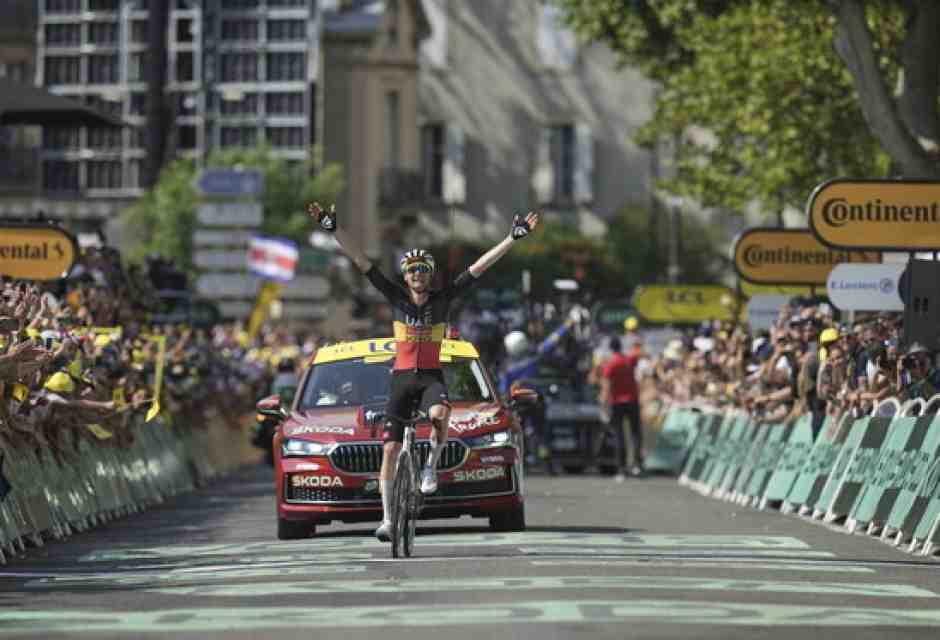 La vittoria di Tim Wellens al Tour de France (foto Ap, via LaPresse)