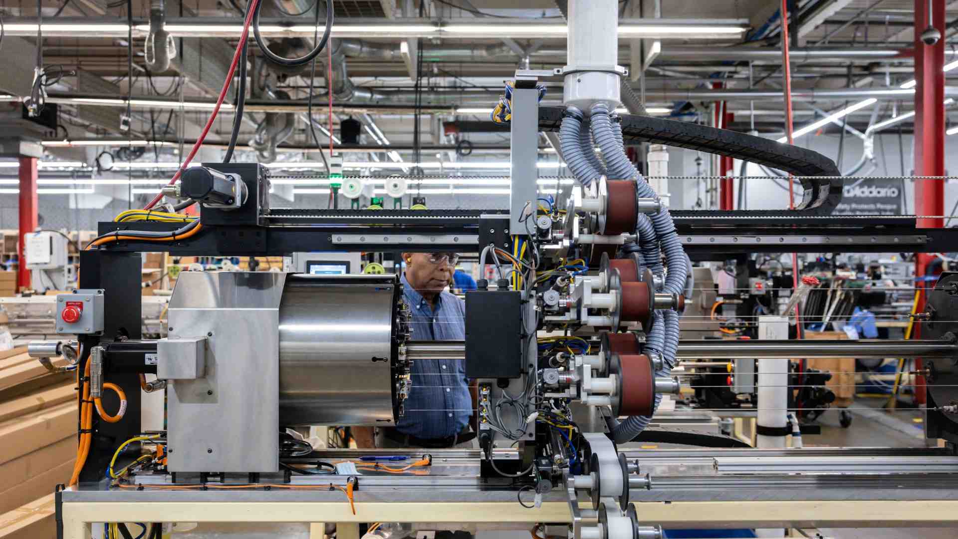 Immagine di Confindustria: «Con i dazi al 30% impatto di -0,8% sul Pil nel 2027»