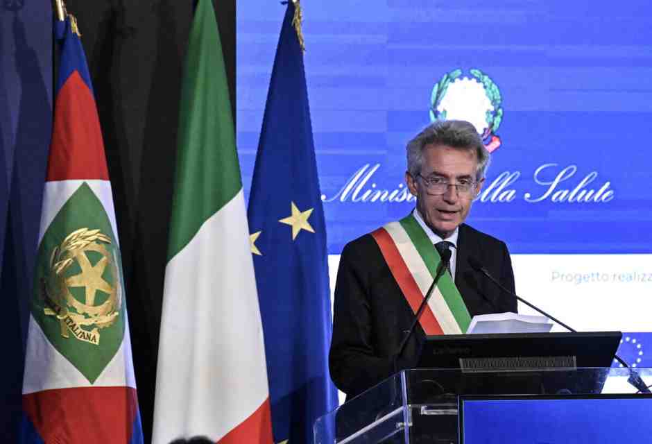Il sindaco di Napoli e presidente nazionale Anci, Gaetano Manfredi (Ansa)&nbsp;<br />