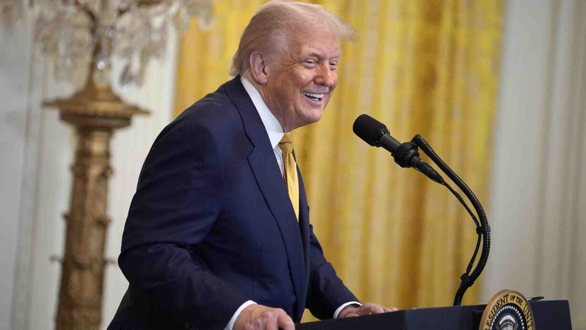 Immagine di Trump smantella le regole sull’AI per vincere la corsa con la Cina