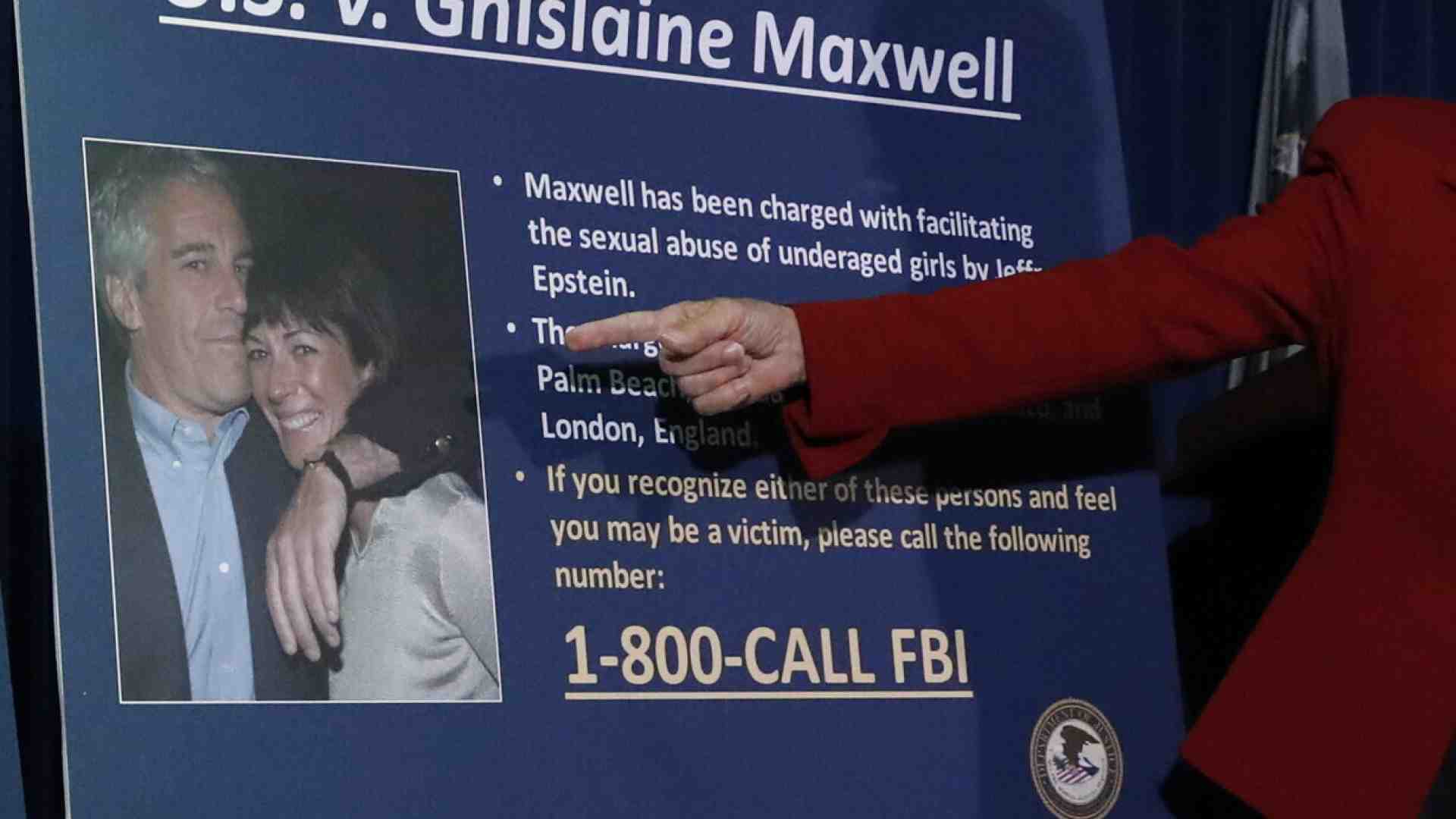 Immagine di Ghislaine Maxwell è disposta a tutto pur di uscire dal carcere, per questo spaventa un po’ tutti