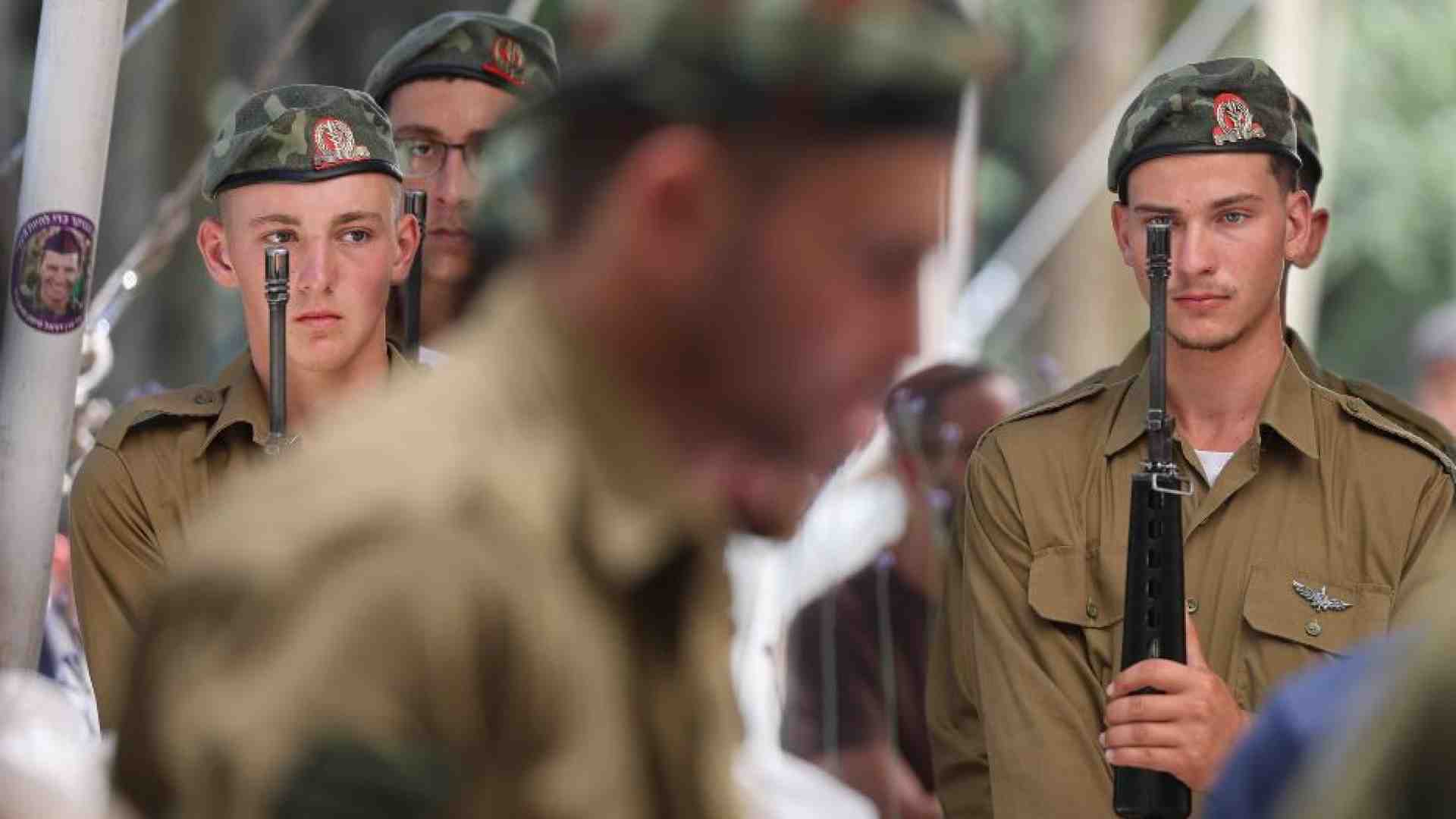 Immagine di Suicidi e diserzioni: i soldati israeliani non vogliono più la guerra