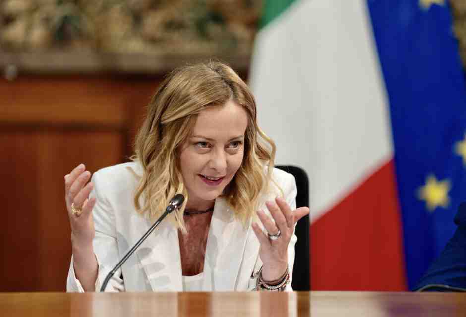 Open Arms, amministratori dem indagati e caso Almasri: dentro FdI aleggia il fantasma giudiziario
