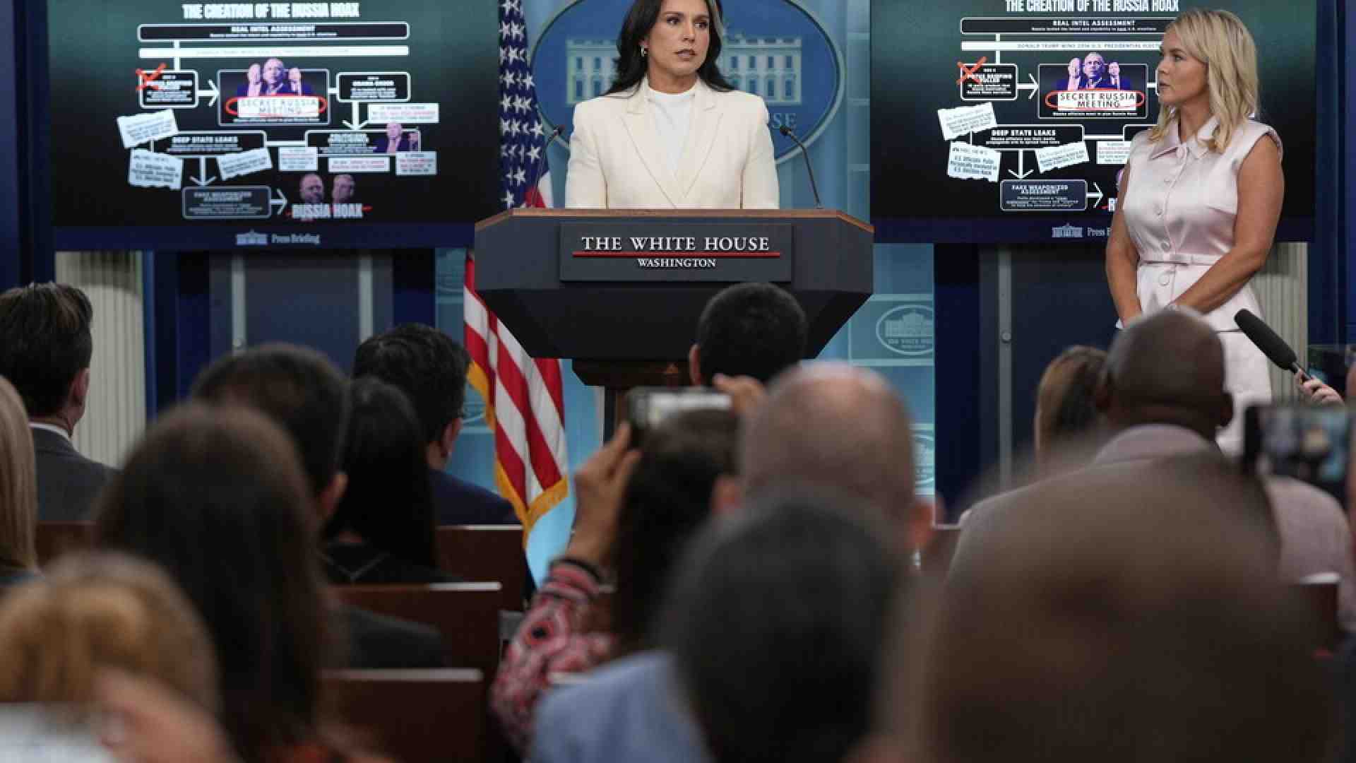 Immagine di Tulsi Gabbard offre a Trump il più complotto più gradito: quello su Obama