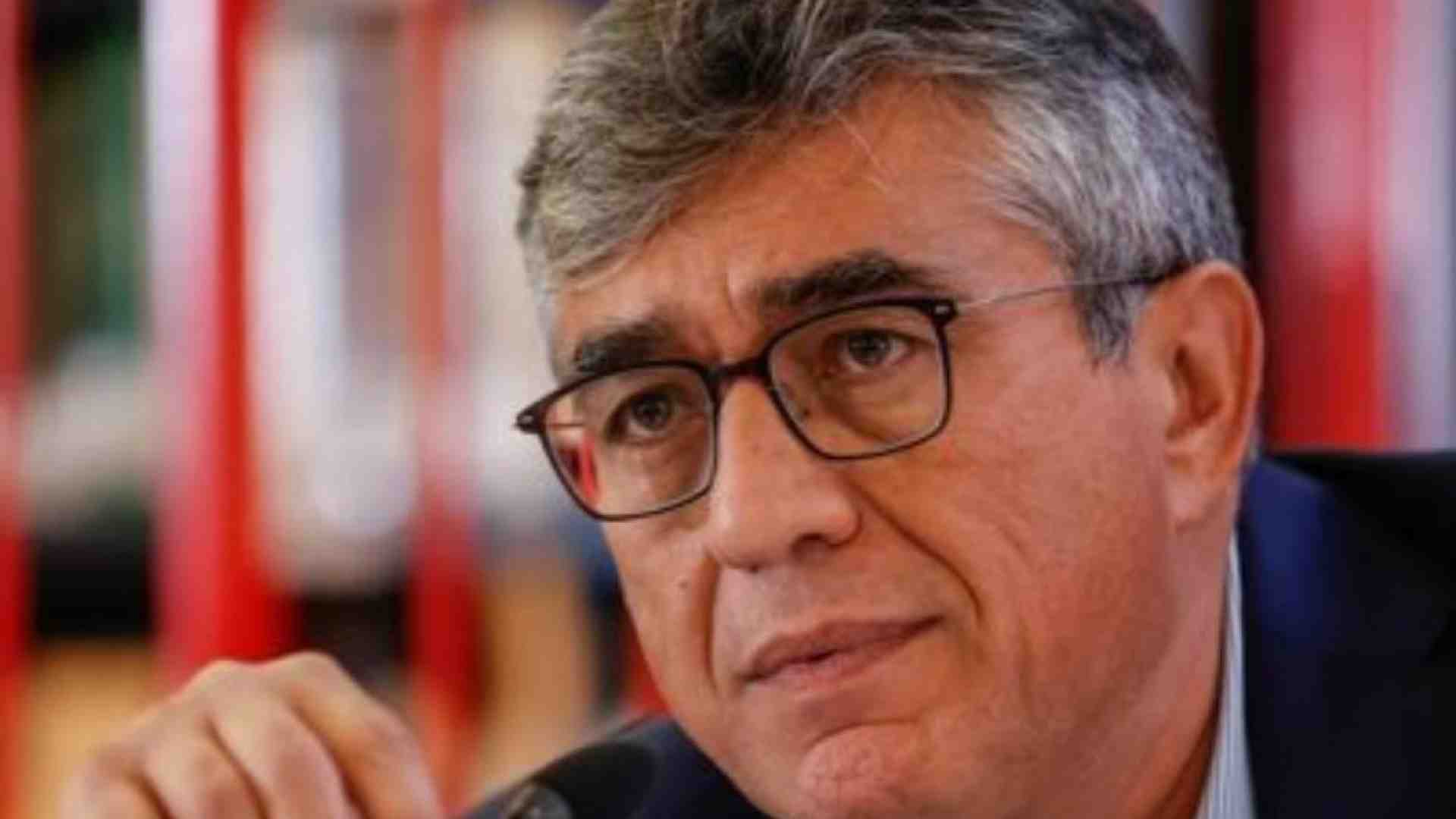 Immagine di Sorriso, strazio, pubblicità: in tv si parla di guerra senza alcun dolore