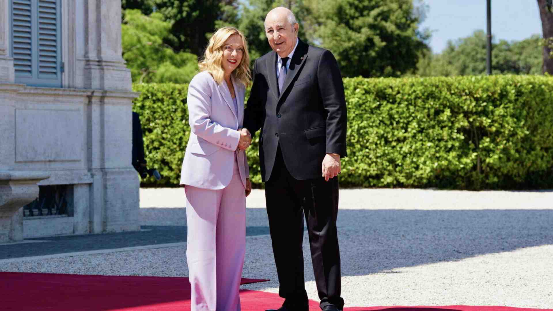 Immagine di Il silenzio dell’Italia all’incontro con il presidente algerino fa male a Boualem Sansal