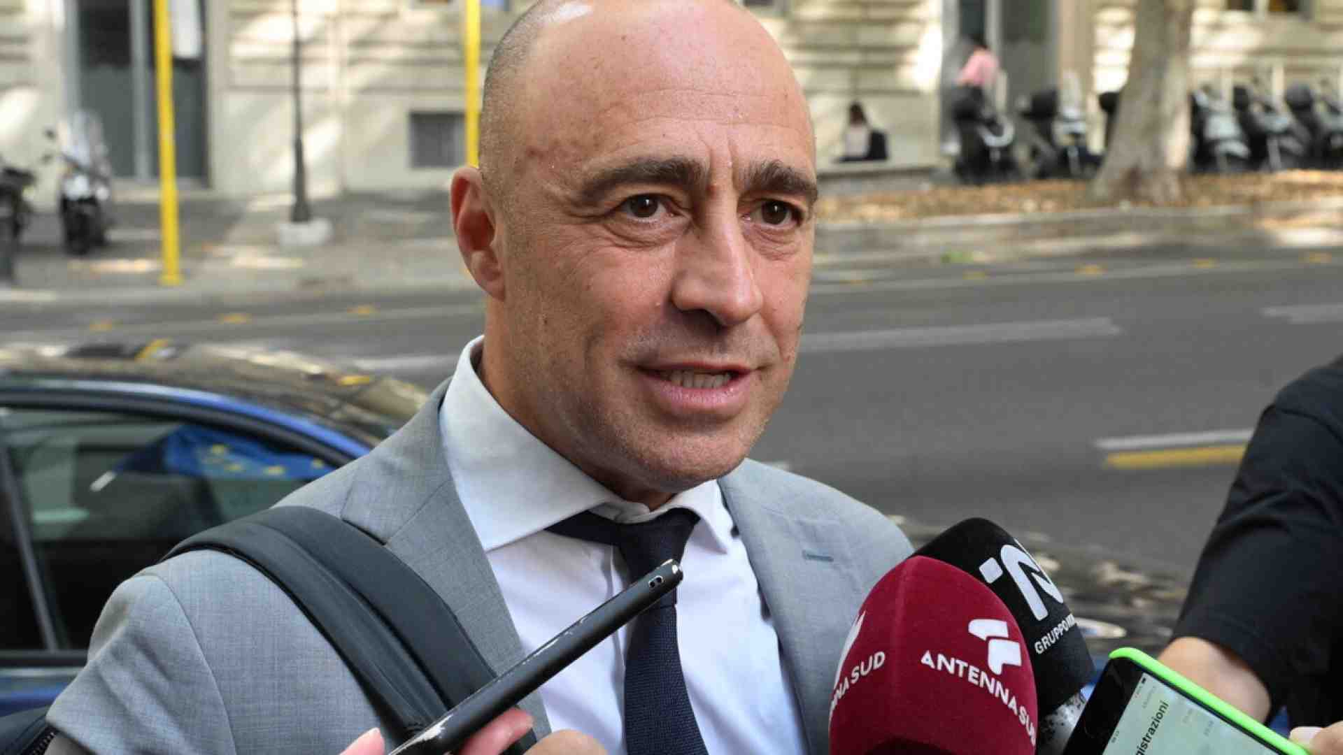 Immagine di Il sindaco di Taranto Bitetti si è dimesso dopo le contestazioni sull'ex Ilva