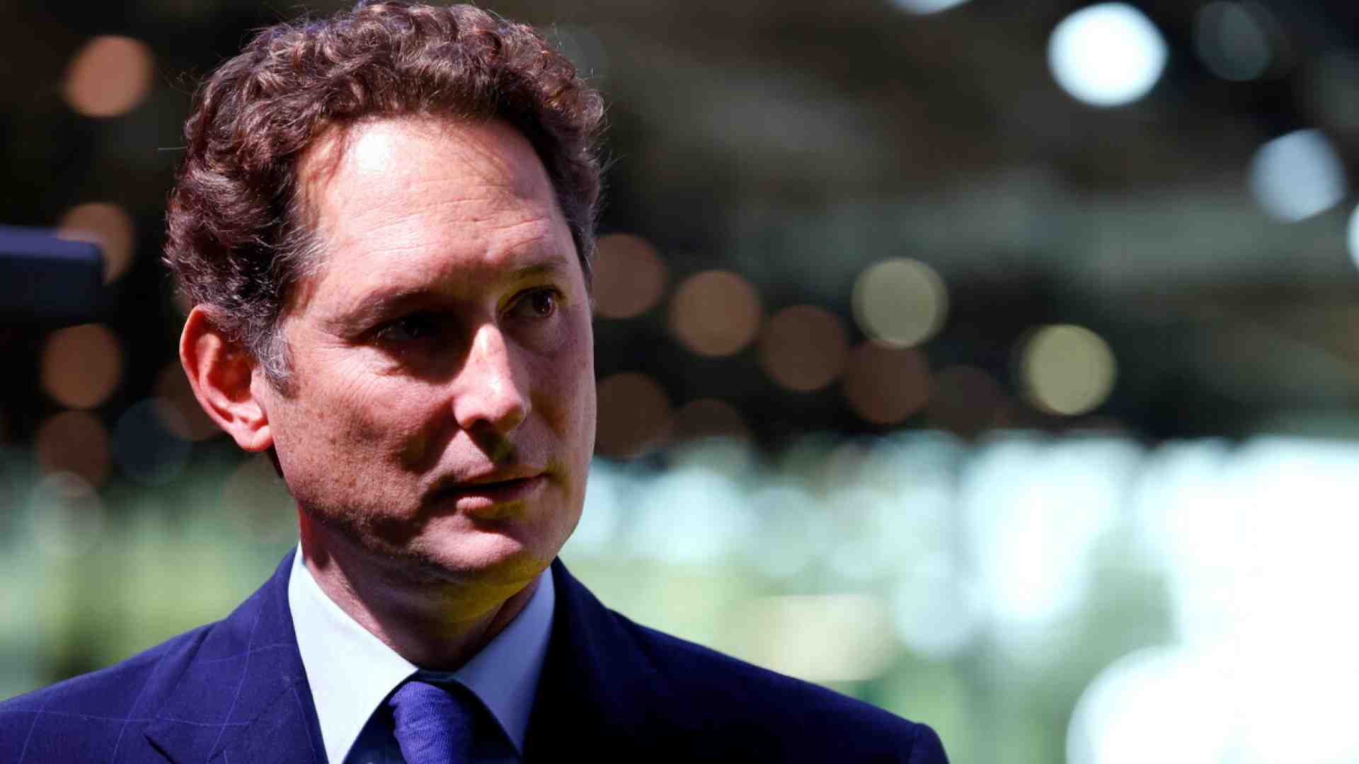 Immagine di Cosa cambia nell’automotive se Elkann vende anche Iveco