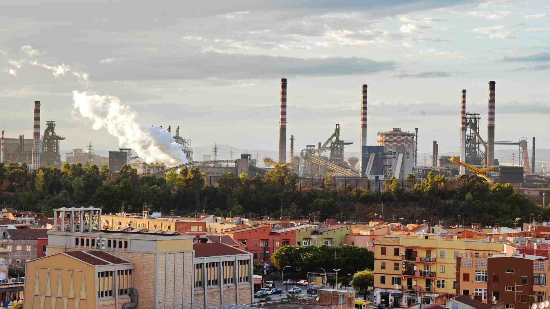 Immagine di Le dimissioni del sindaco di Taranto e i sindacati a Palazzo Chigi