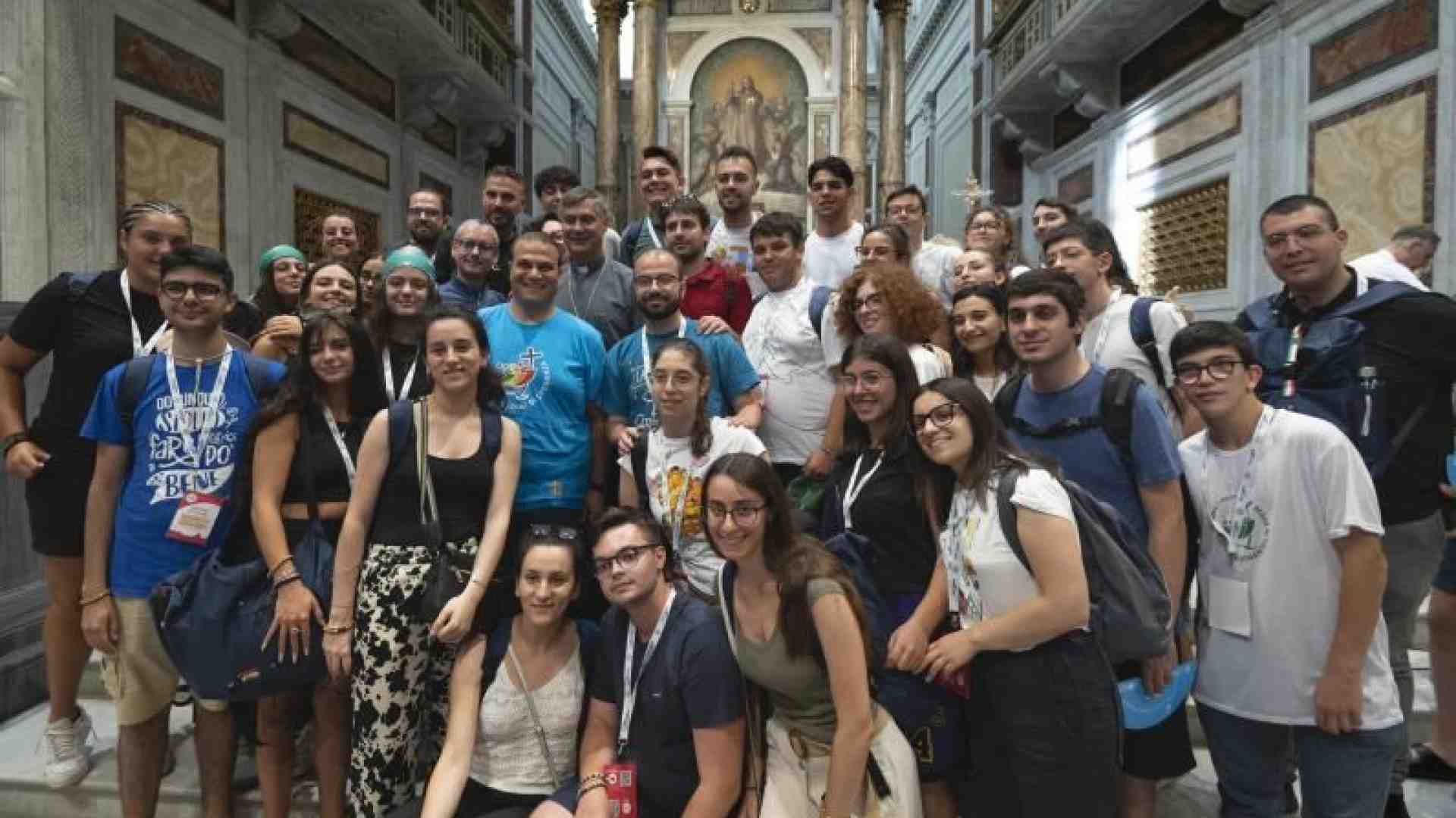 Immagine di La «Professione di fede» dei giovani: insieme preghiamo per la pace
