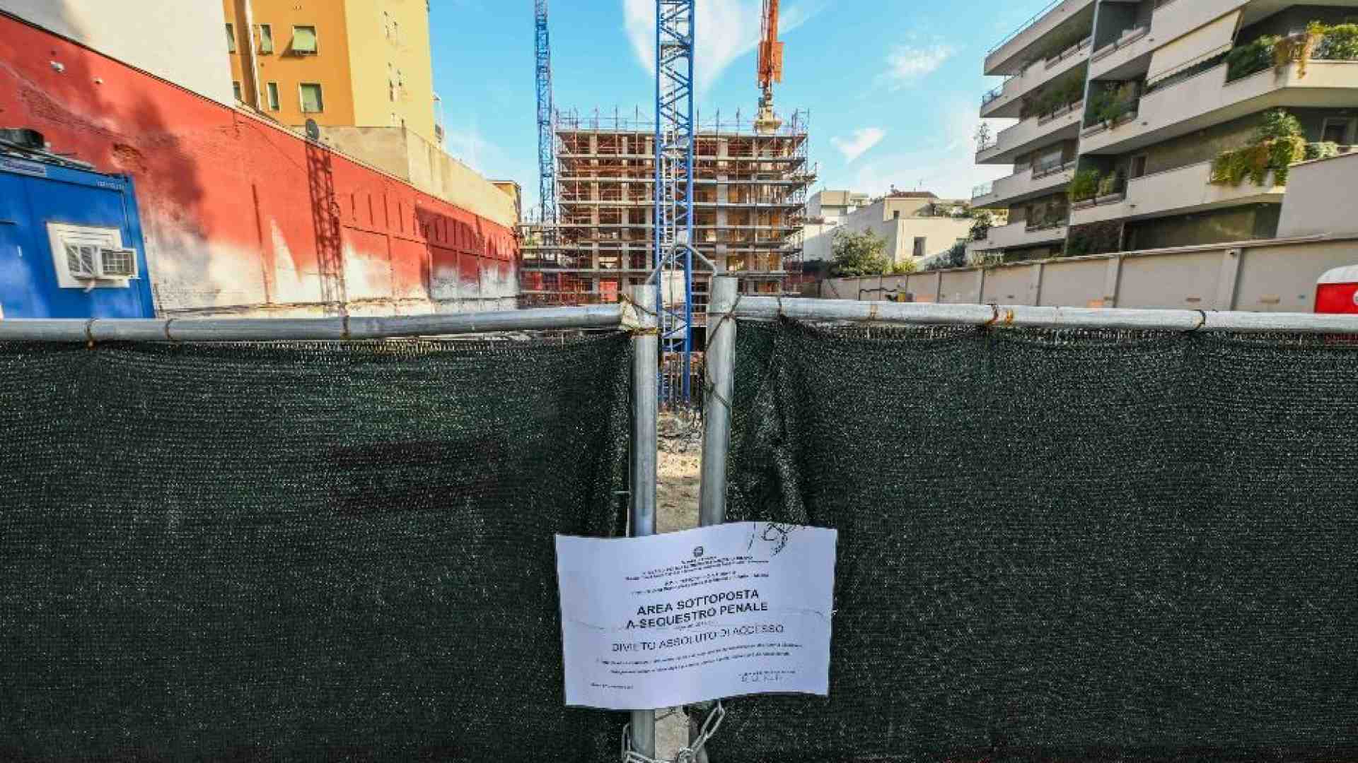 Immagine di Milano, com'è nata l'inchiesta e la mappa dei cantieri sospesi