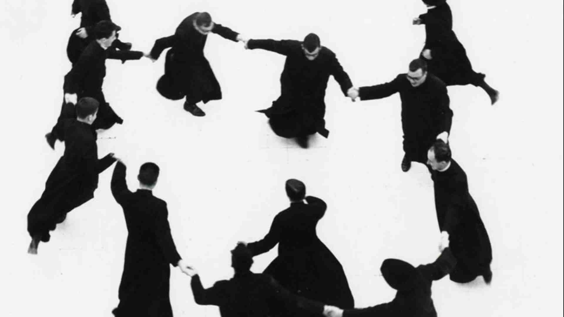 Immagine di La poesia fotografica di Giacomelli