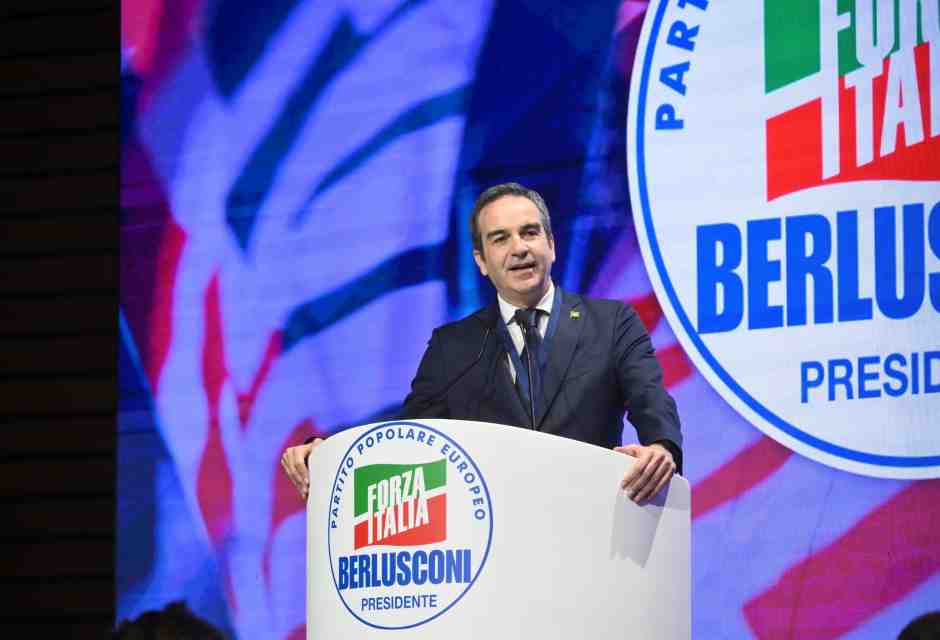 La Calabria è una grana per il campo largo. E Occhiuto pensa a una sua lista per le regionali