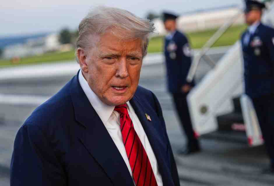 L'Ue tiene aperta una possibilità di dialogo con Trump