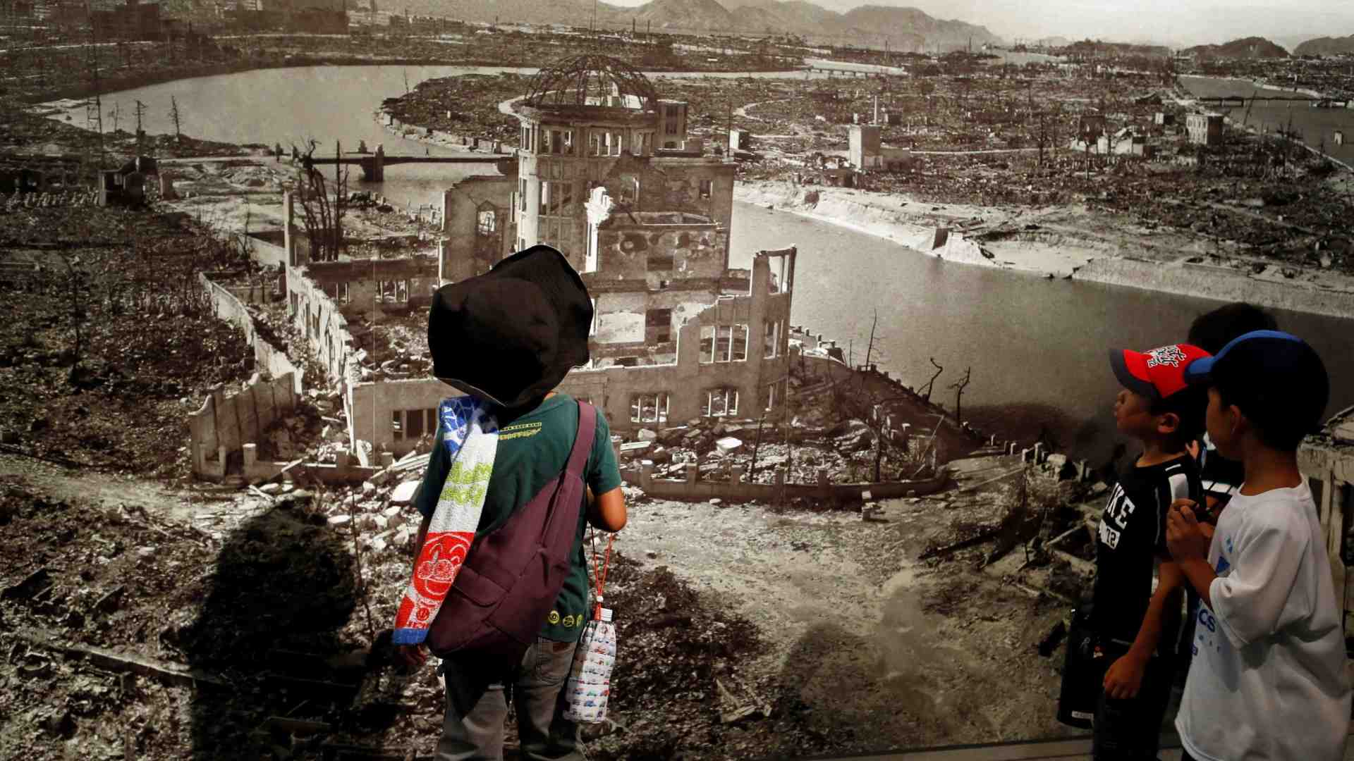 Immagine di Hiroshima e Nagasaki, il senso di colpa dei sopravvissuti