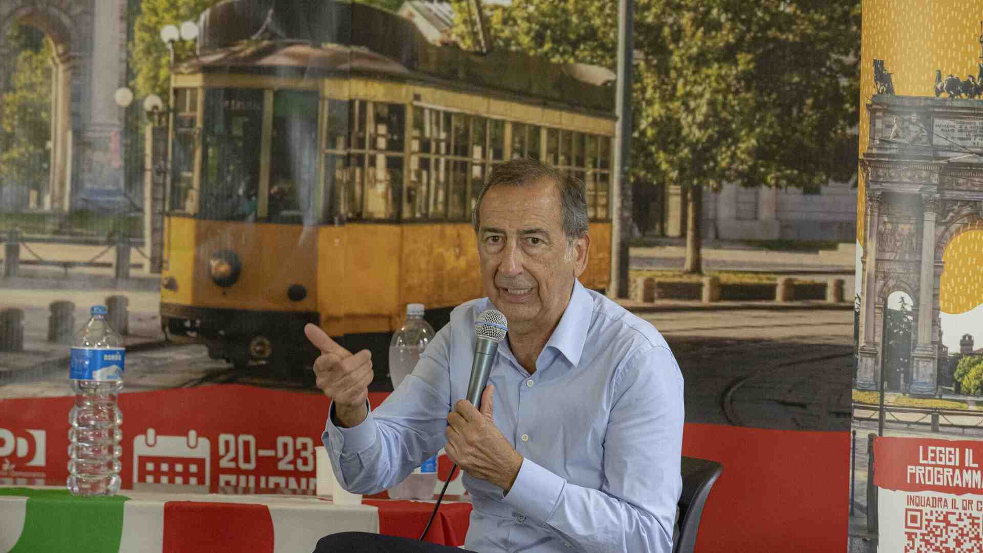 Immagine di Il sindaco di Milano Sala: “Mai fatto pressioni, lo dice il Gip. Dimissioni? Non sono uno che molla”