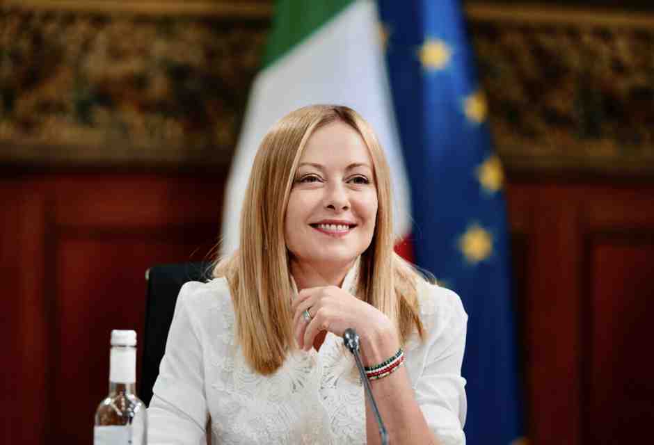 Prima delle ferie Meloni attacca i pm: "Disegno per frenarmi perché c'è la riforma". E parte per la Grecia