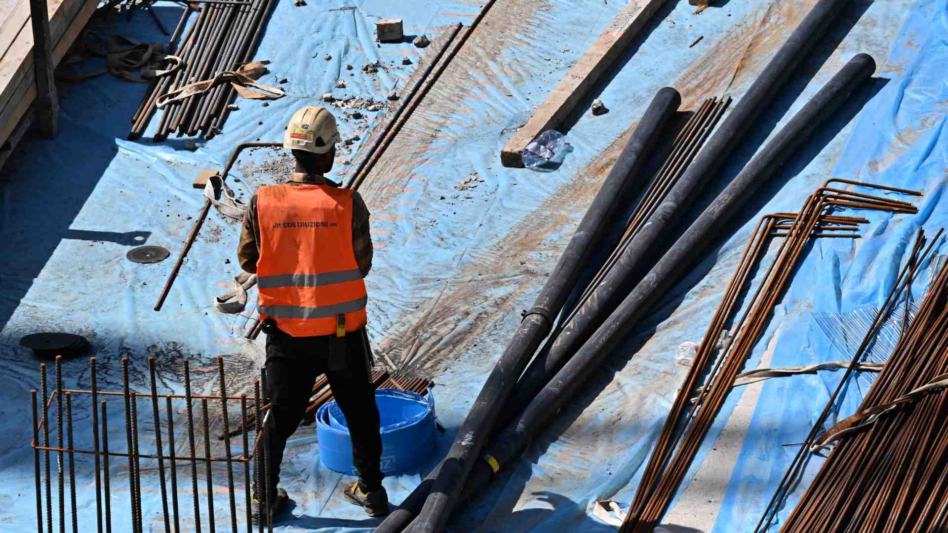 Immagine di Efficientamento energetico in Comuni inesistenti: frode da 30 milioni
