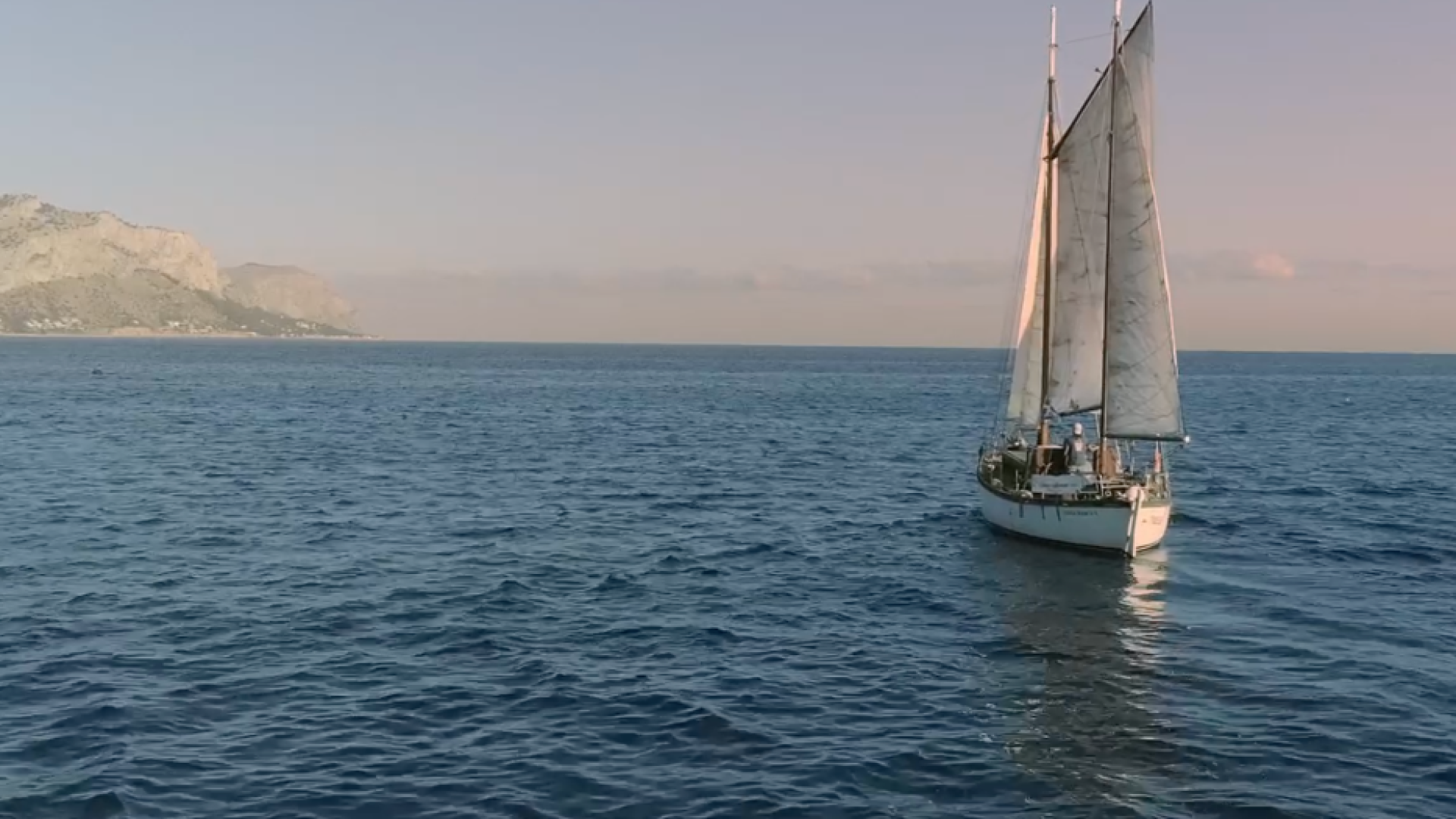 Immagine di Riparare una barca per riparare tante vite: è “Lisca bianca”