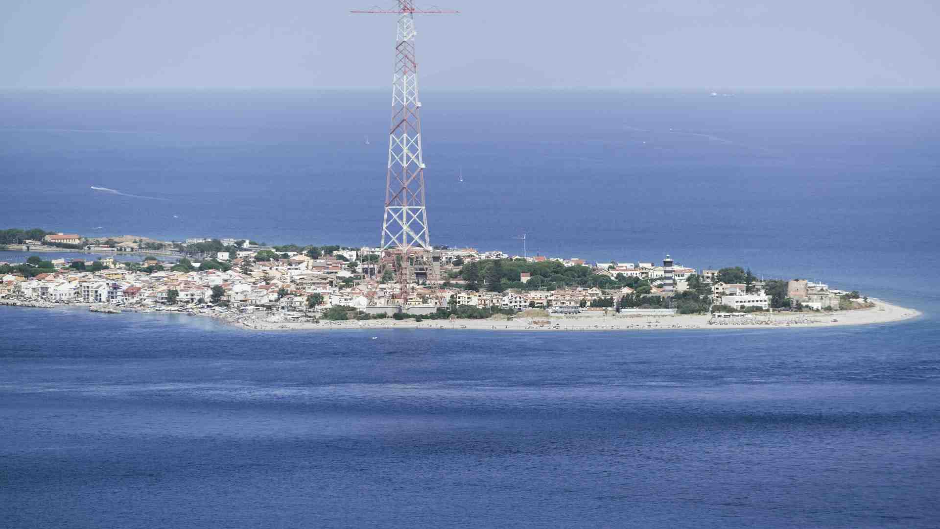 Immagine di Ponte, pil, Napoli, Zes, antimafia dei fatti. Così il Mezzogiorno è diventato virtuoso