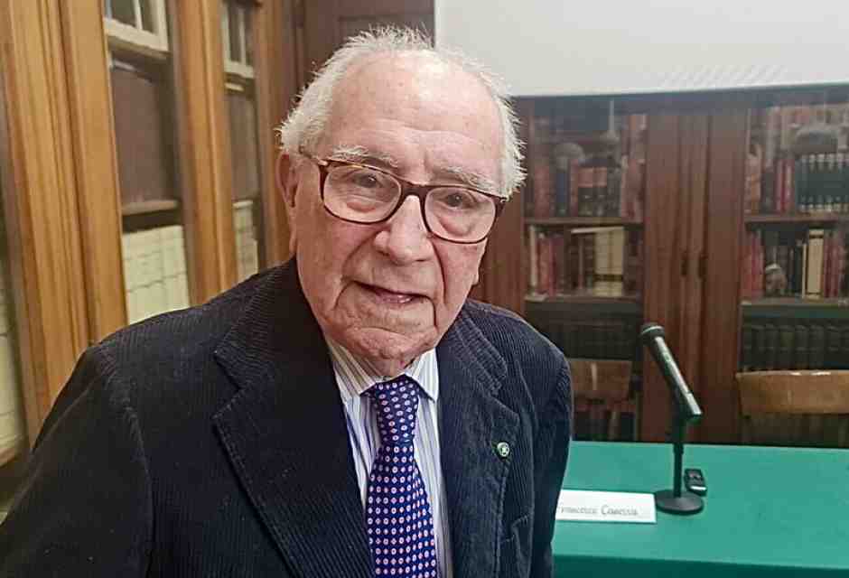 San Carlo inguaiato. Canessa, decano del teatro napoletano: “Basta con l’opera buffa dei dissidi politici”