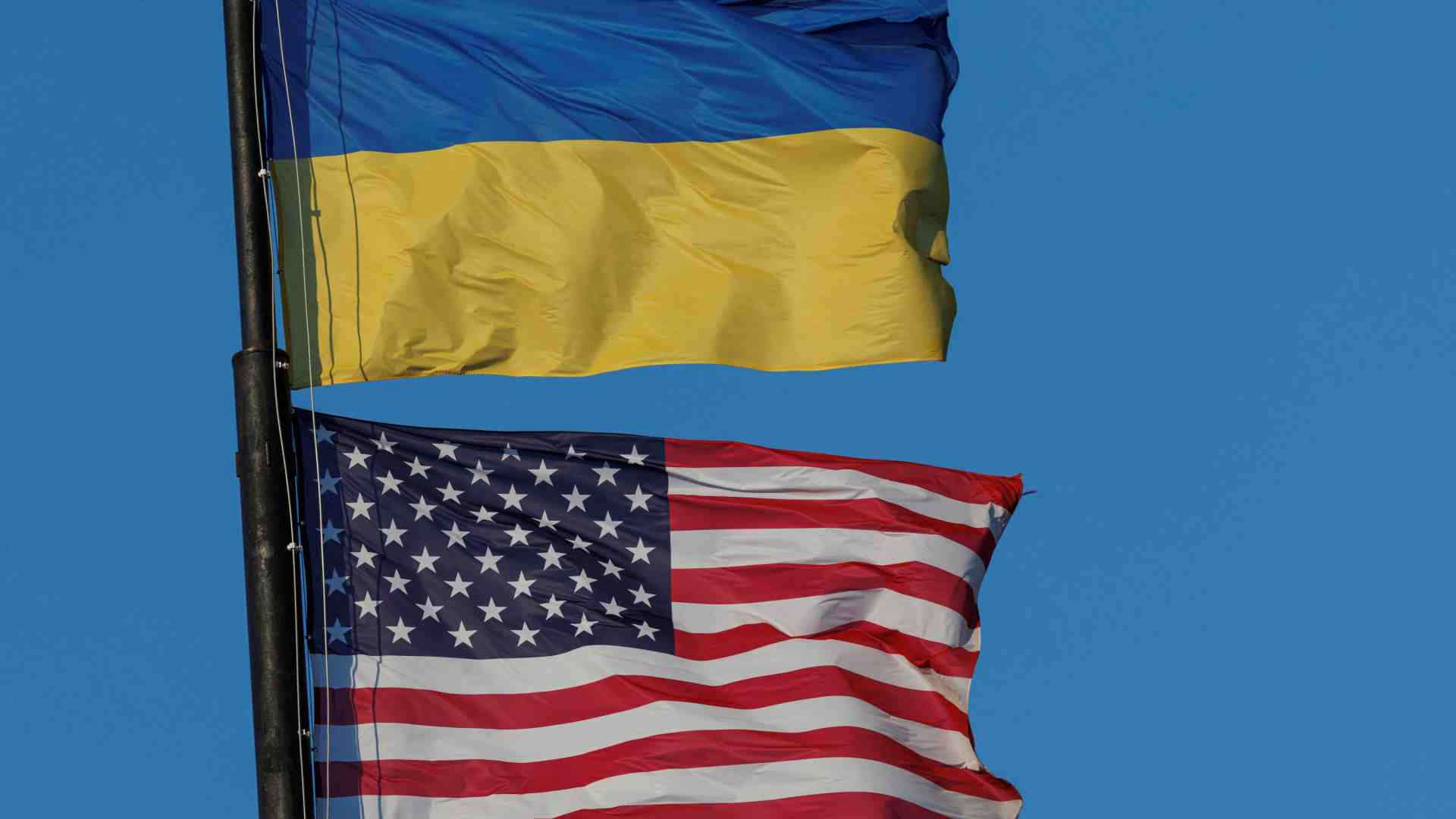 Immagine di Le parole di Vance, il pressing Ue: verso il vertice, con l'incognita Zelensky