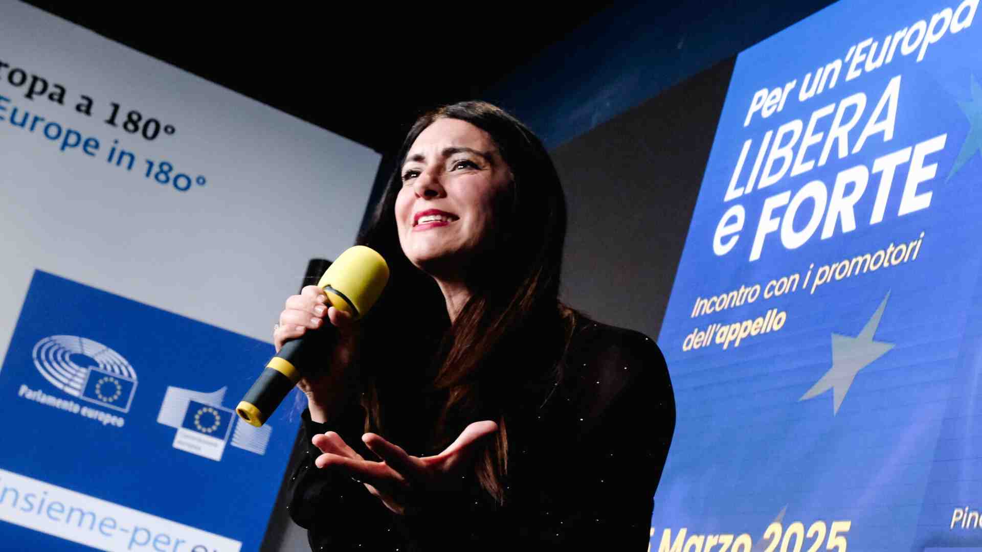 Immagine di Picierno (Pd): “Il vertice Trump-Putin? Fa bene Meloni ad agganciarsi al gruppo dei volenterosi pro Kyiv”