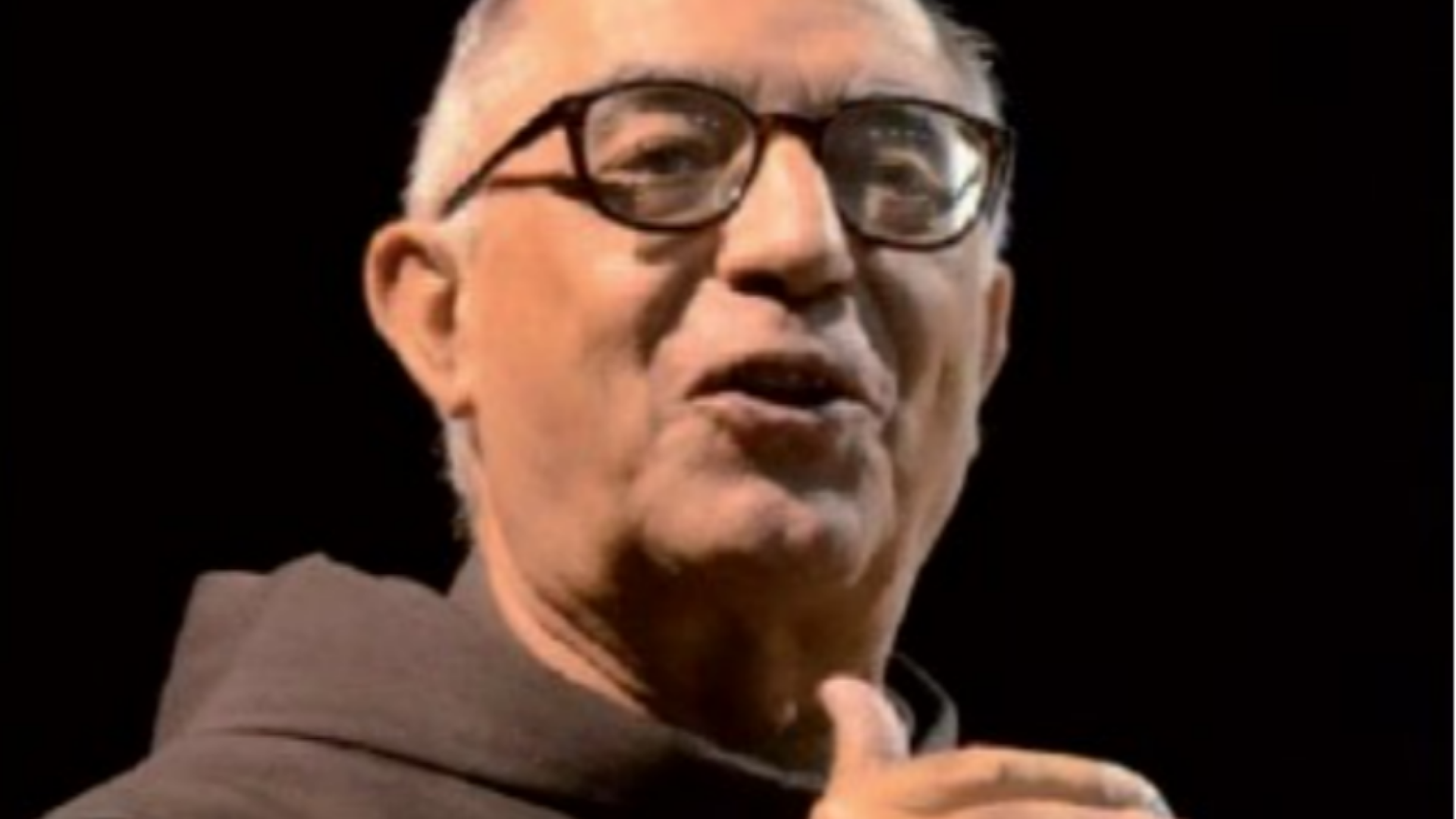 Immagine di Padre Salvatore Morittu e la scelta di “sorella fragilità”