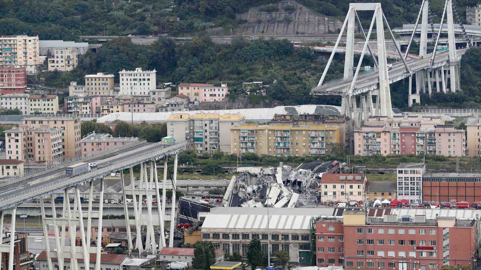 Immagine di Sette anni dal crollo del Ponte Morandi. Mattarella: "La tutela delle infrastrutture non ammette negligenze"