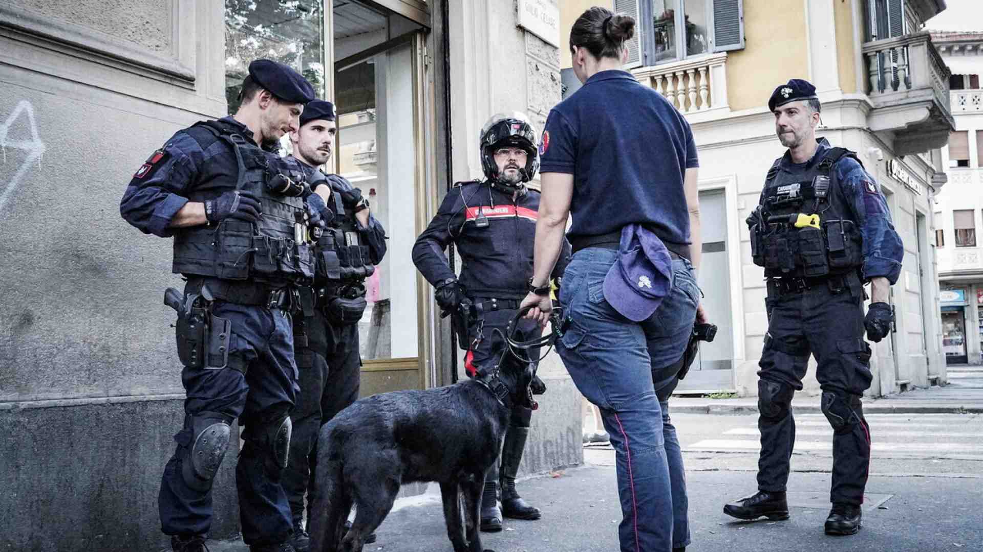 Immagine di Reati in calo, più controlli su terrorismo, mafia e immigrazione. Il dossier del Viminale