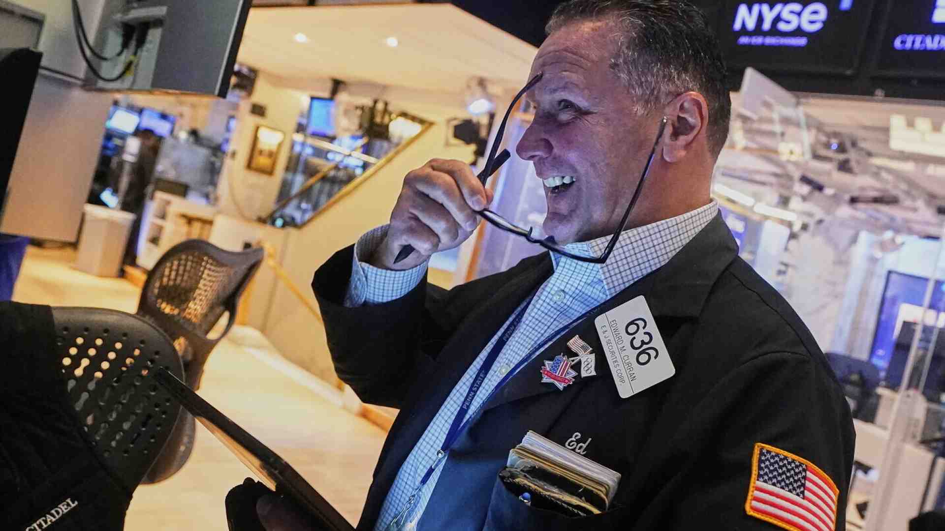 Immagine di Eppure la Borsa va benone. Il paradosso dei mercati felici in tempi apocalittici