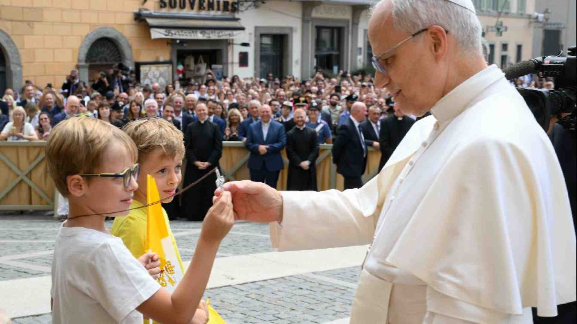 Immagine di Il Papa: non rassegnarsi alla logica del conflitto e delle armi
